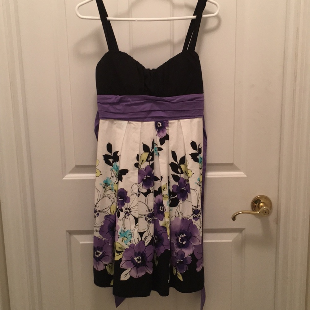 Juniors dress